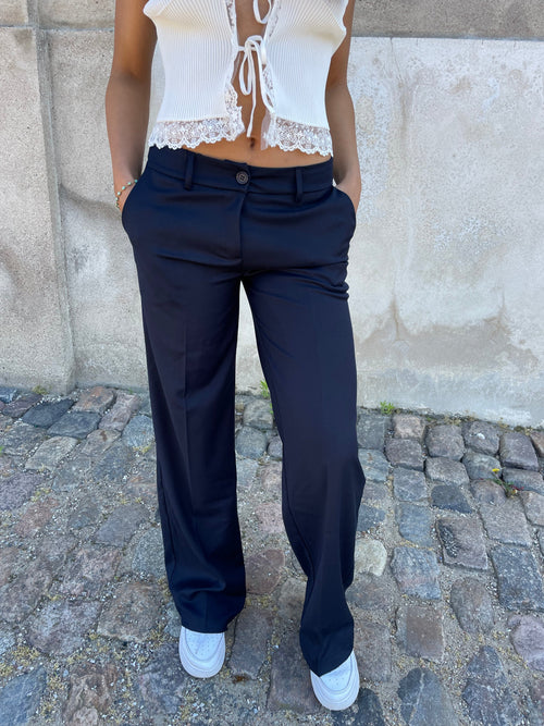 Kienna low-waisted suit pants - Navy