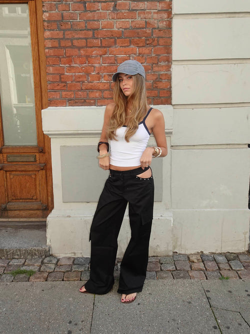 Brunina pants with details – Black