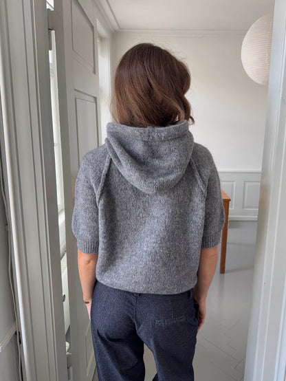 Vanja knitted hoodie - Grey