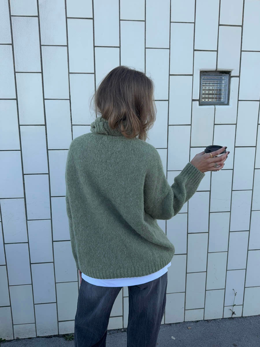Idun knit with turtleneck - Khaki
