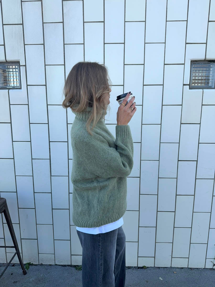 Idun knit with turtleneck - Khaki