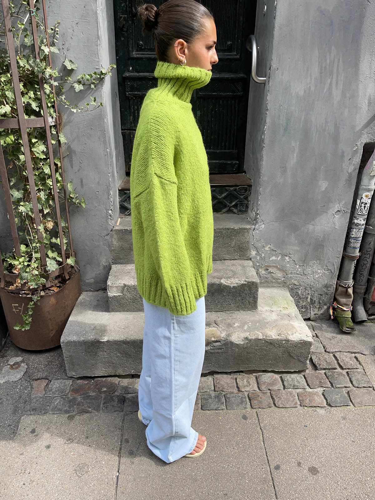 Valdamara oversized turtleneck – Lime Green